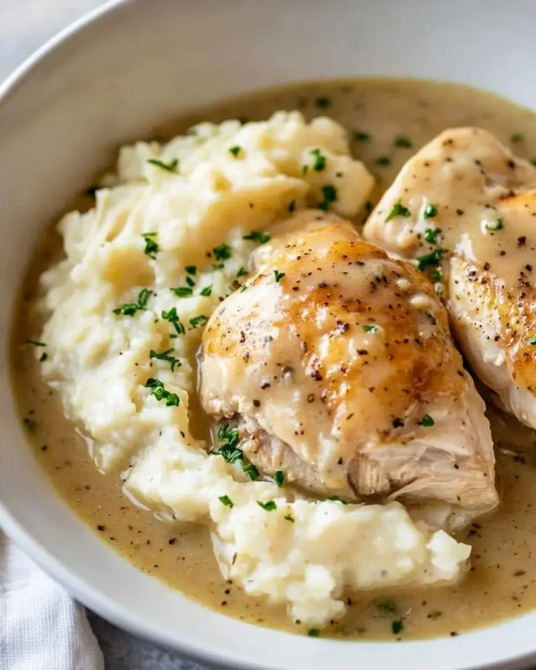 Quick and Creamy Instant Pot Chicken and Gravy